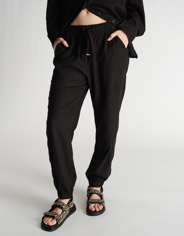 Decjuba - D-Luxe Linen Blend Joggers