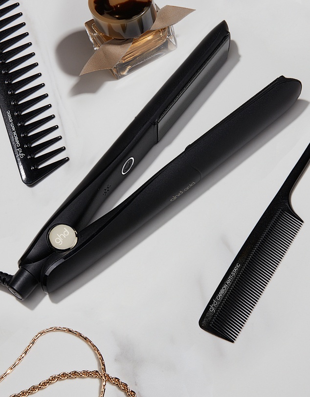 ghd - gold® Classic Hair Straightener in Black