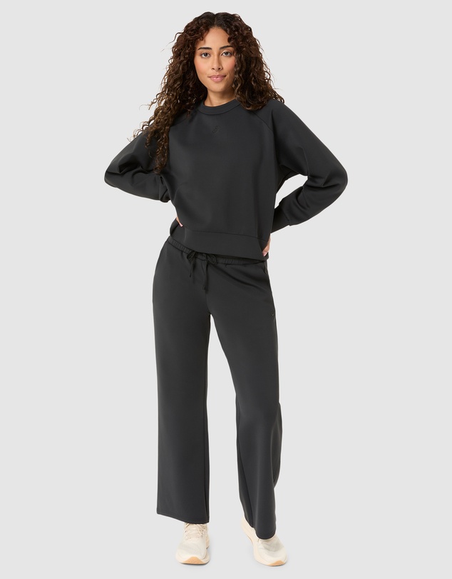 ASICS - Nagino Refined Texture Sweat Top - Women's