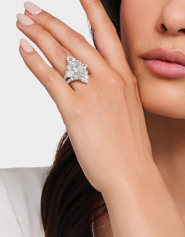 THOMAS SABO - Heritage Glam Cocktail Ring with White Zirconia Stones