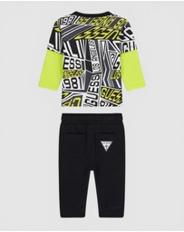 GUESS - Long Sleeve T-Shirt and Active Pants Set