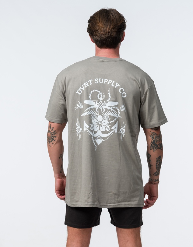 DVNT - Traditional Anchor Tee