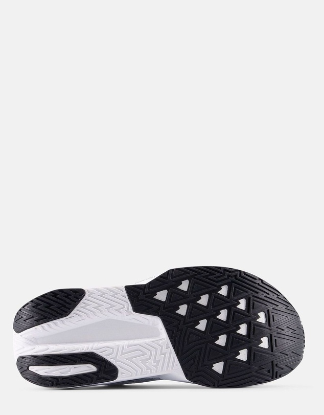 New Balance - FuelCell Rebel v5 (Standard Fit) - Women's