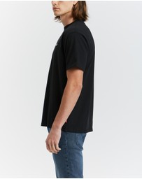 Levi's - Vintage Fit Tee