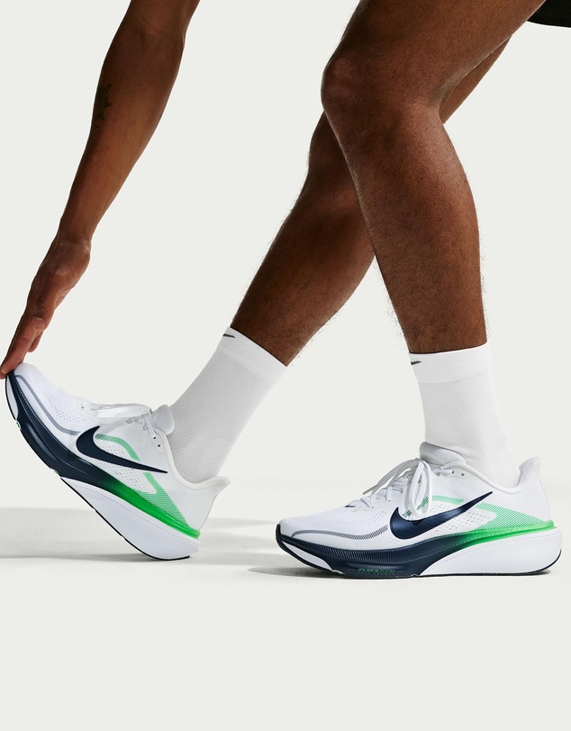 Nike - Pegasus 42 - Men's