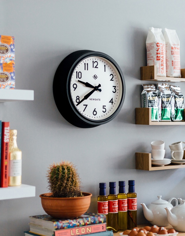Newgate - Newgate 50S Electric Clock Black