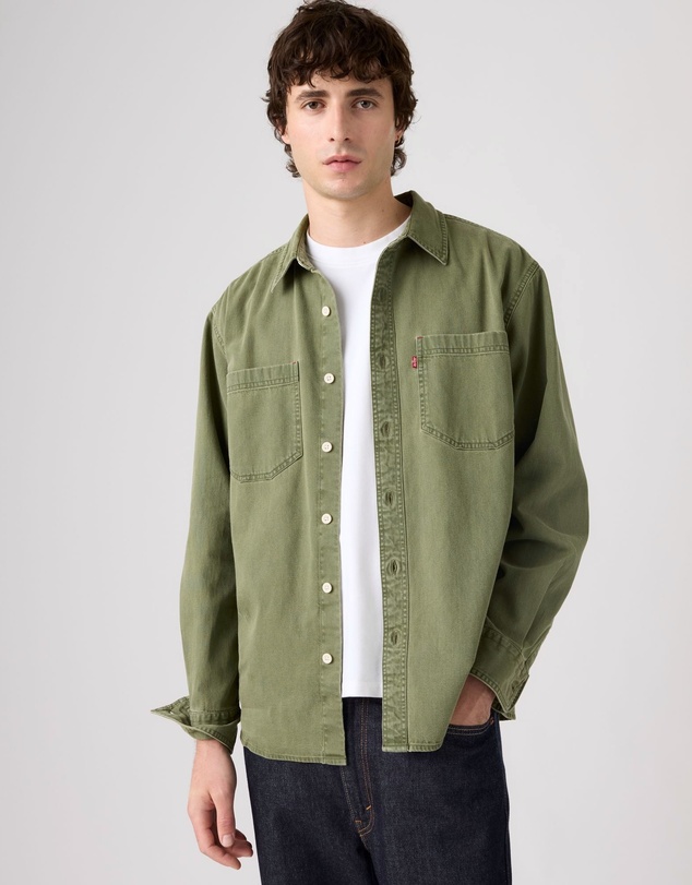 Levi's - Mariposa Worker