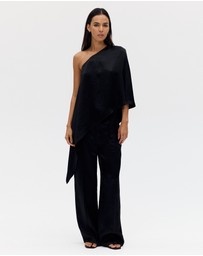 Third Form - Crush One Shoulder Cape