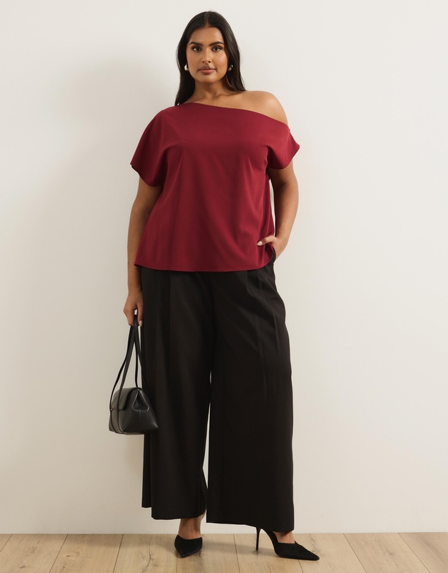 Atmos&Here Curvy - Willow Off Shoulder Top