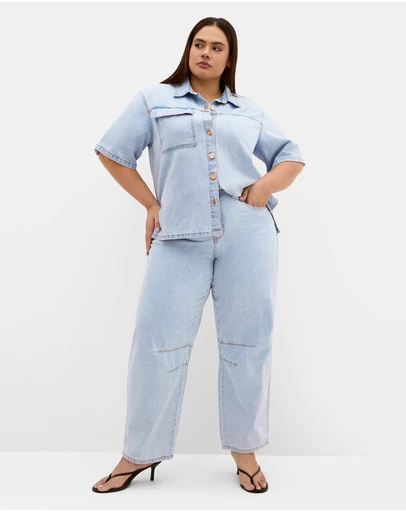 City Chic - Plus size Jas Short Sleeve Denim Shirt - light wash