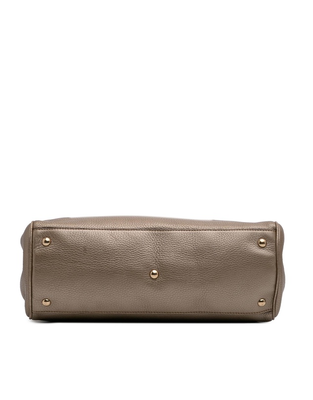 Pre-Loved by Azura Reborn - Pre-Loved gucci Elegant Leather Handbag with Distinctive Handle