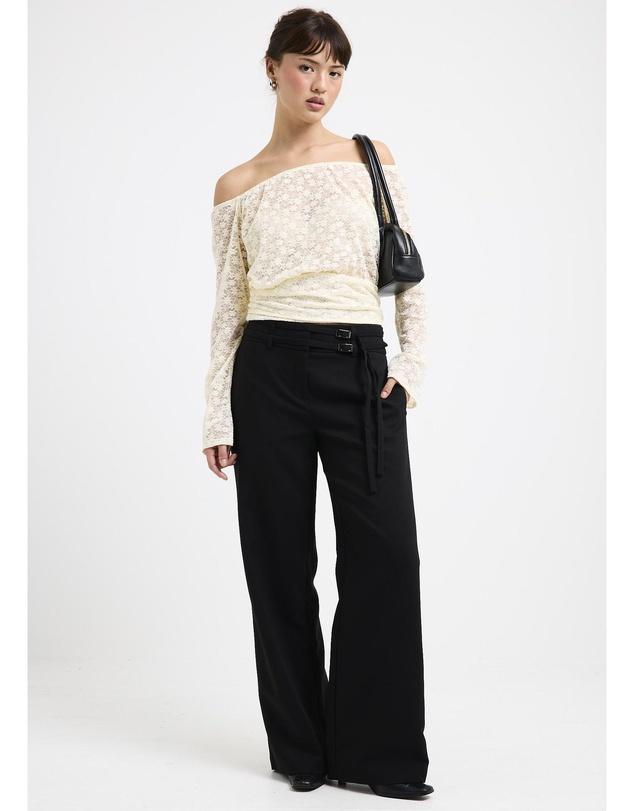 Alice In The Eve - Amara Draped Off Shoulder Top