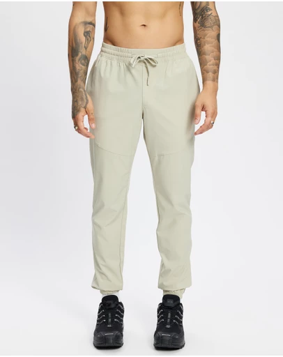 Under Armour - UA Vibe Woven Joggers