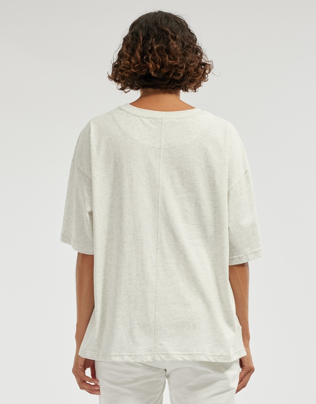 Amelius - Leah Boyfriend Tee