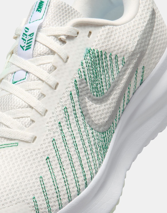 Nike - Run Defy - Women's