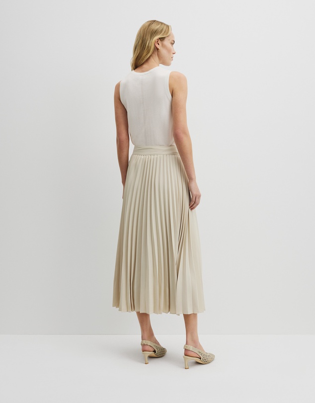 Country Road - Pleated Midi Skirt
