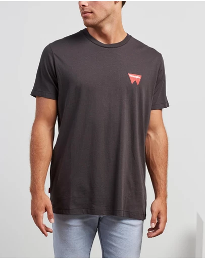 Wrangler - ICONIC Exclusive - Fangs Hit Tee
