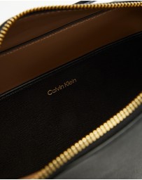 Calvin Klein - Foil Logo Elongated Camera Bag