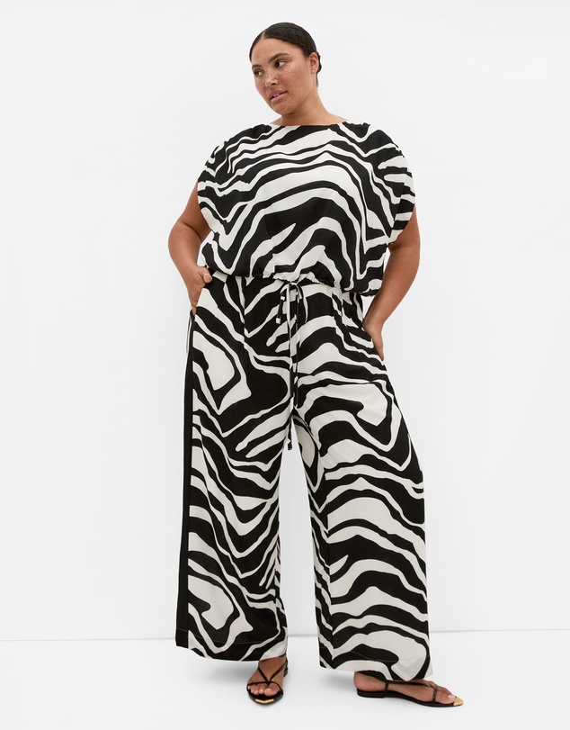City Chic - Plus size Chiara Abstract Print Wide Leg Pant - black