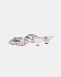 Loeffler Randall - Dixie Strappy Kitten Heel Sandal
