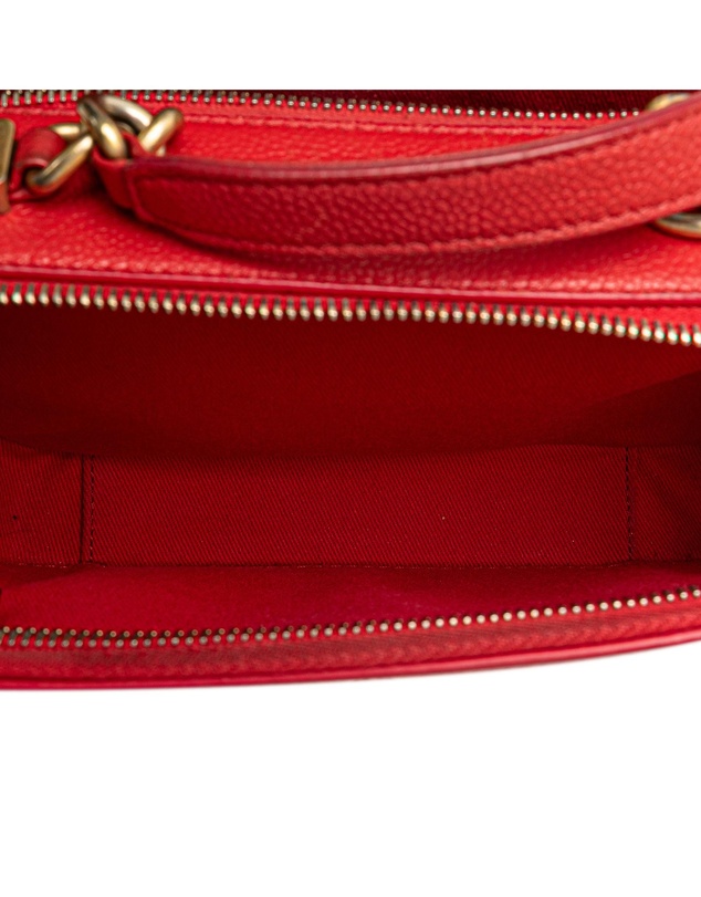 Pre-Loved by Azura Reborn - Pre-Loved Small Quilted Caviar Top Handle Camera Bag