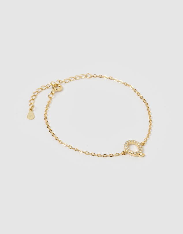 Izoa - Crystal Letter Q Bracelet