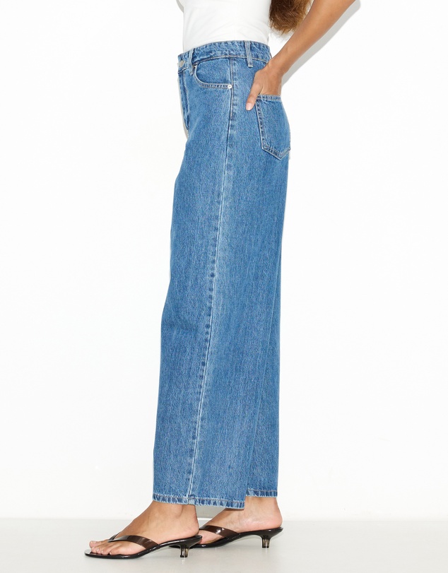 Dazie - Palma Mid Rise Barrel Jeans