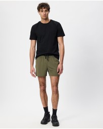 Municipal - Run Core 10cm Shorts