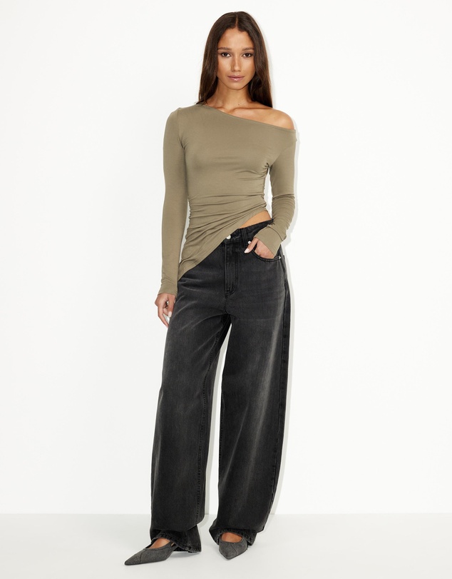 Dazie - Lily One Shoulder Asymmetrical Top