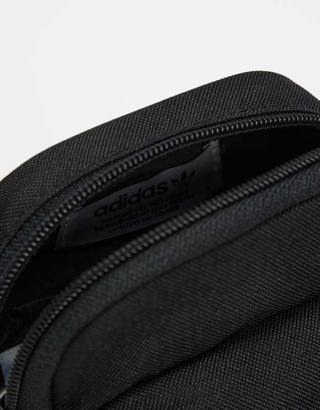 adidas Originals - Adicolor Classic Festival Bag