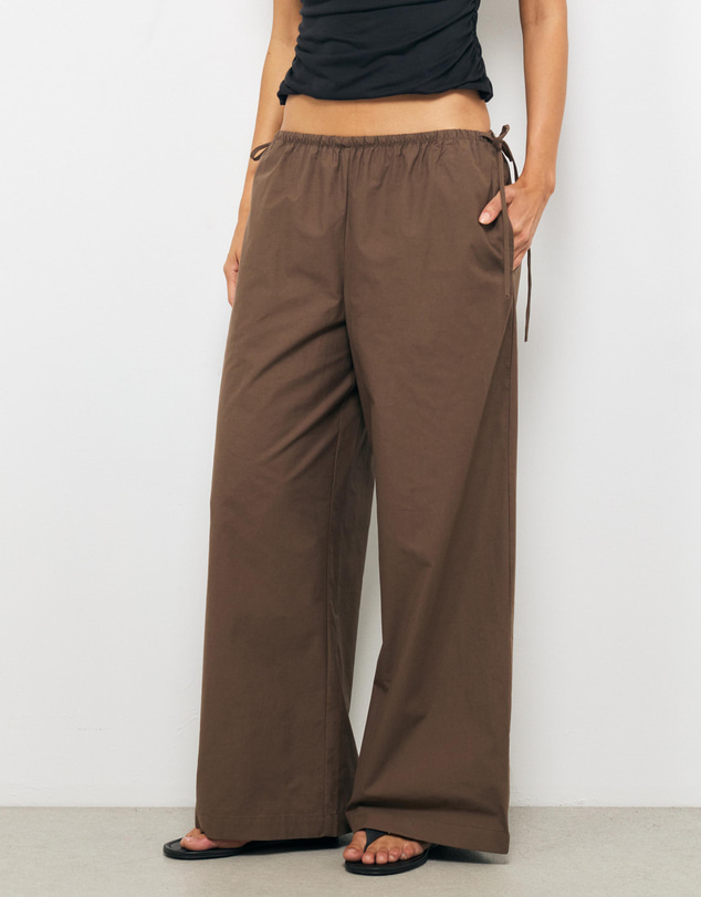 AERE - Tide Low Rise Poplin Pants