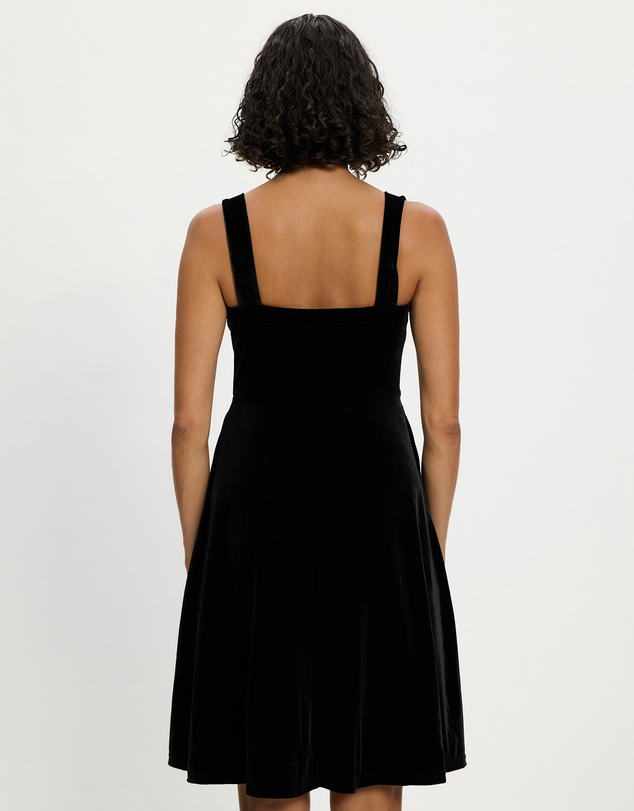 Mossée - Kiara Velvet Square Neck Dress