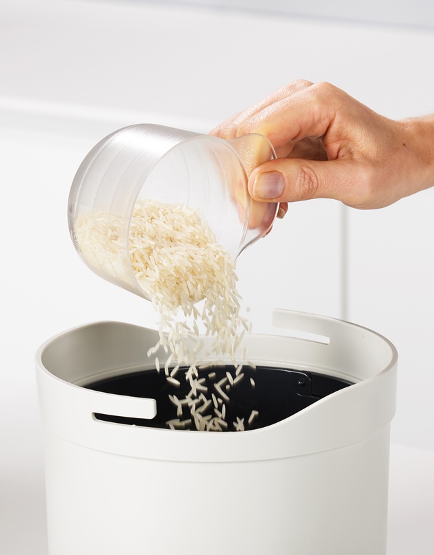 Joseph Joseph - M-Cuisine™ Microwave Rice and Grain Cooker (Stone/Orange)