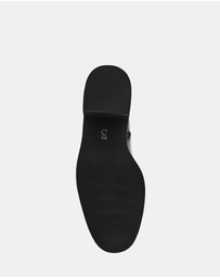 Steve Madden - Slender Black Leather Boots
