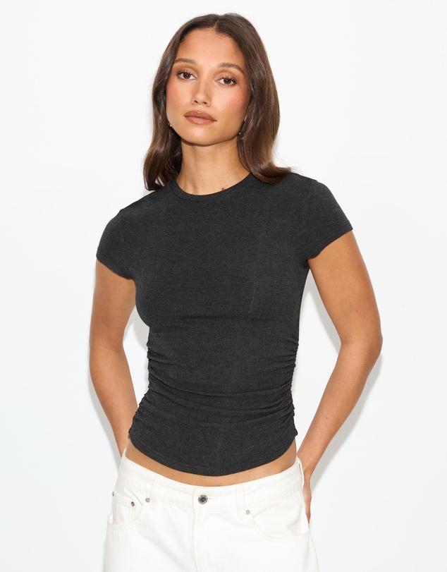 Dazie - Kayla Ruched Short Sleeve Top