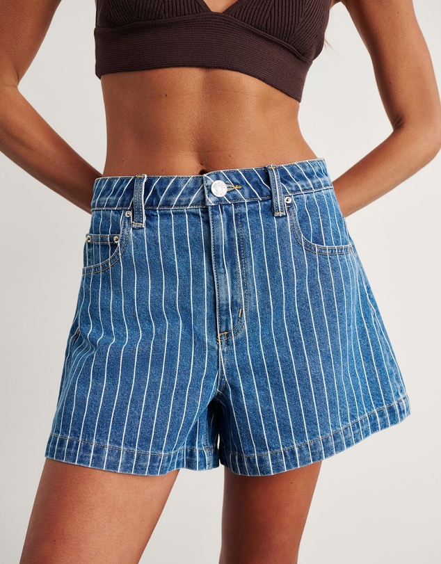 Jag - Carrie Short