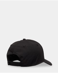 Quiksilver - Boys 8 to 16 Decades Tech Cap