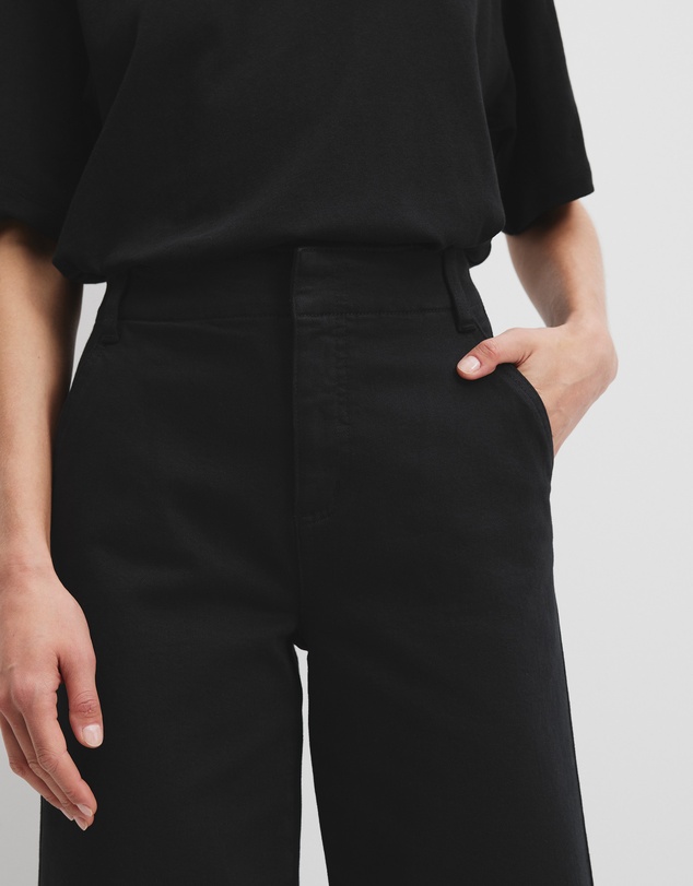 Country Road - High Rise Wide Leg Jean