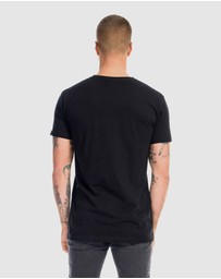 DVNT - Grand Saxon Tee