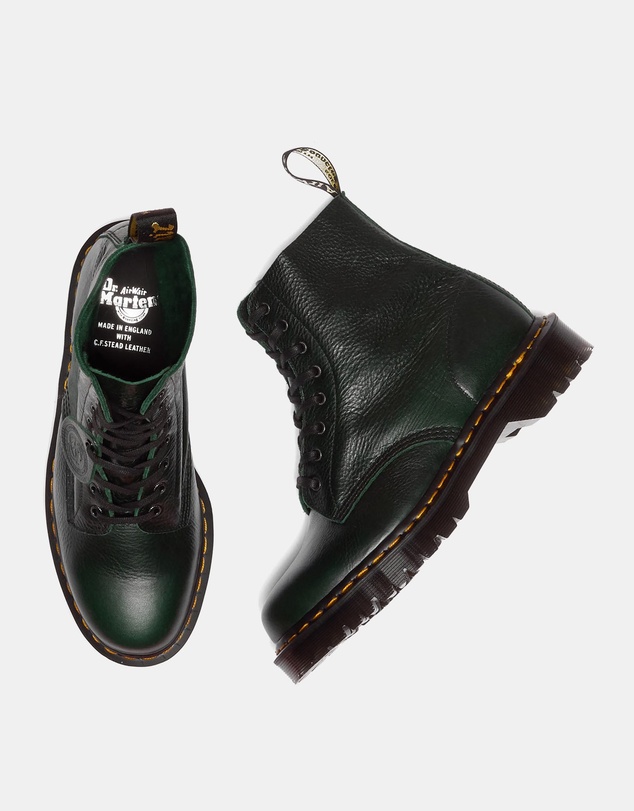 Dr Martens - 1460 Pascal 8 Eye Boots - Unisex