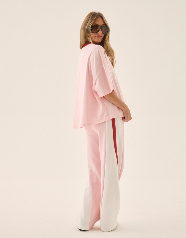 Araminta James - Vacanza SS Tee