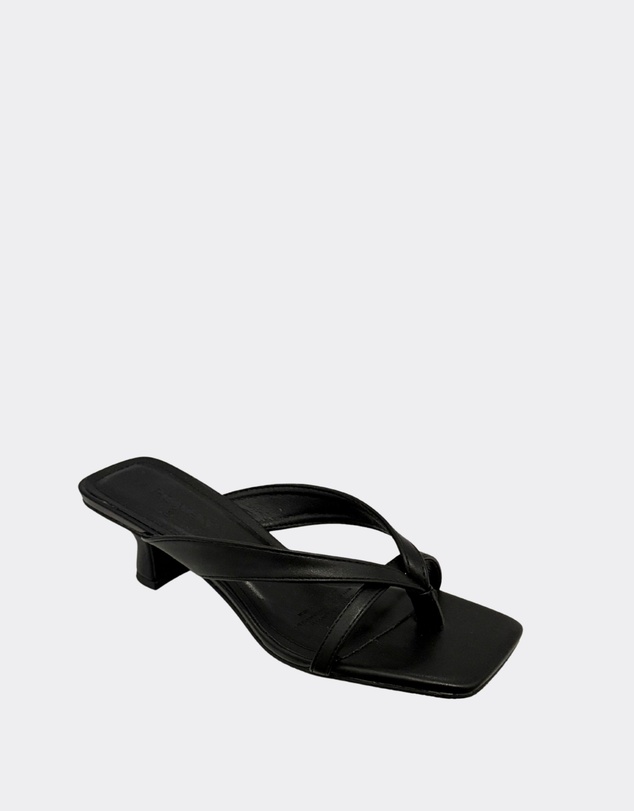 Human - Foxx Kitten Sandals - Women's