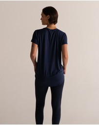 HyperLuxe The Label - V Neck Shirt