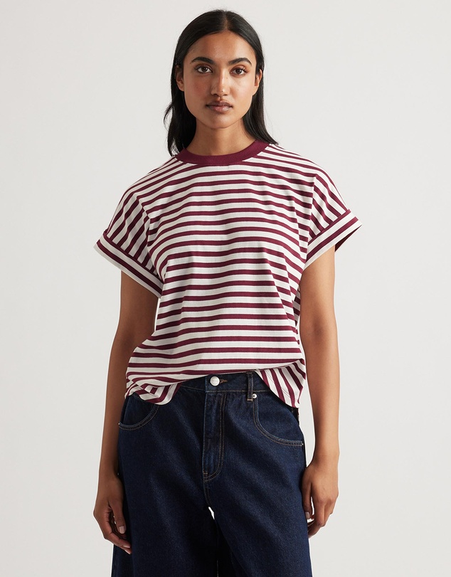 Decjuba - Chloe Crew Tee