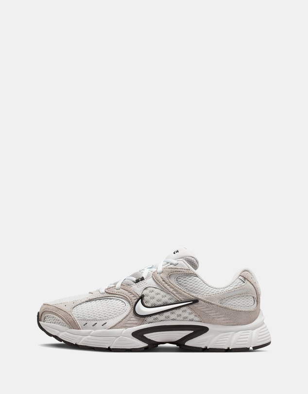 Nike - Nike V5 RNR - Men's