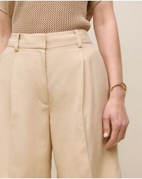 Trenery - Pleat Front Longline Short in Sand
