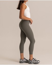 HyperLuxe The Label - Contour Tank
