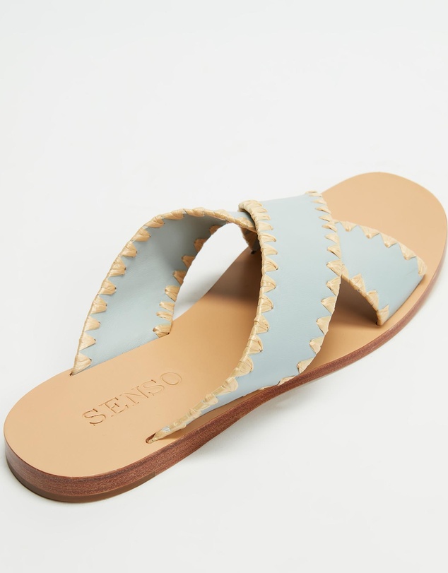 Senso - Bess