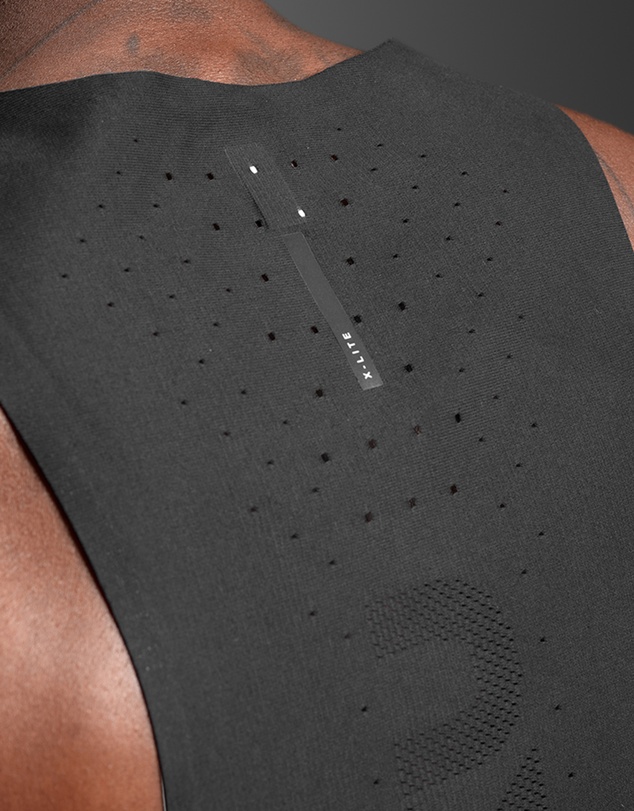 2XU - Light Speed React Singlet