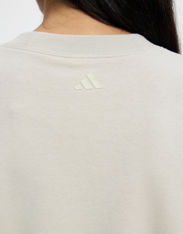 adidas Sportswear - Seasonal Essentials Colorpop Sweatshirt With Embroidered Graphic